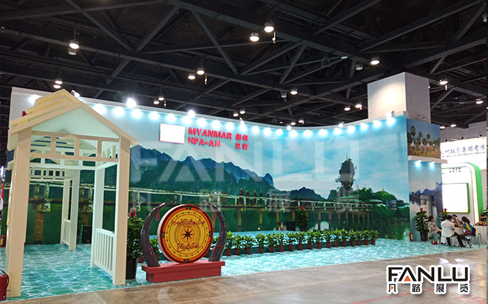 在展廳展臺(tái)搭建上千萬(wàn)不能占小便宜