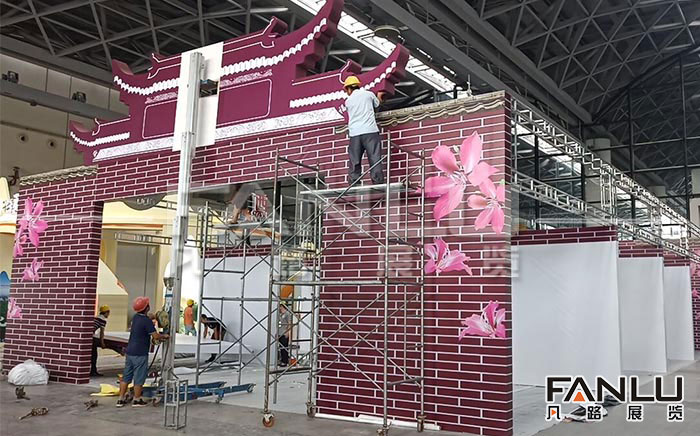 南寧展覽工廠分享怎樣節(jié)省展臺(tái)搭建的裝修材料